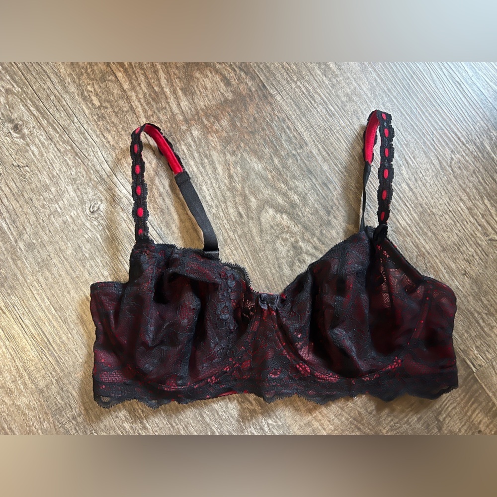 Final price Felina Black and Red Lace Lingerie Bra